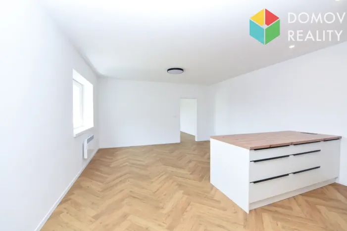 Prodej bytu 2+kk, Chyňava, Obecní, 64 m2