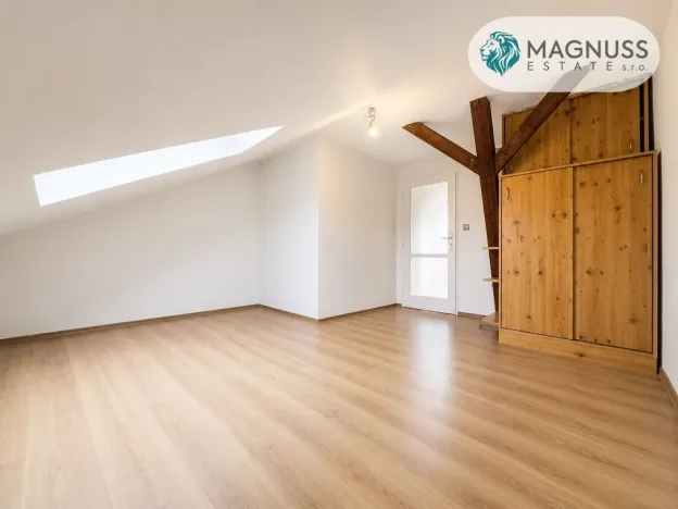 Prodej bytu 3+1, Uničov, Dukelská, 90 m2