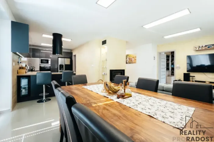 Prodej rodinného domu, Hrušky, Na Zahajce, 117 m2
