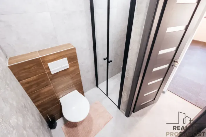 Prodej rodinného domu, Hrušky, Na Zahajce, 117 m2