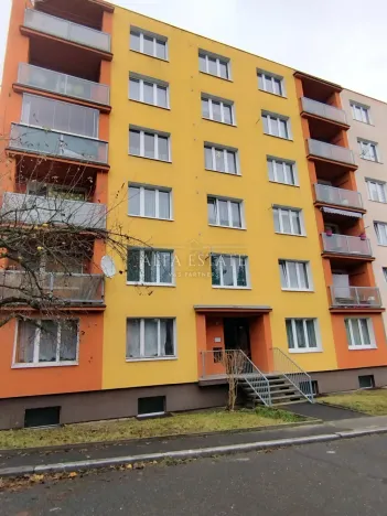 Pronájem bytu 2+1, Karlovy Vary - Bohatice, Kpt. Nálepky, 562 m2