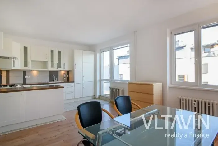 Pronájem bytu 3+kk, Praha - Liboc, U silnice, 62 m2