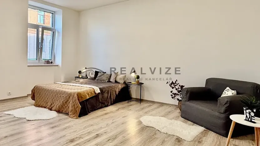 Pronájem bytu 1+kk, České Budějovice, Rudolfovská tř., 36 m2
