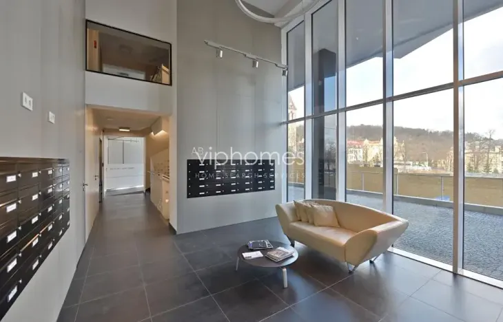 Pronájem bytu 2+kk, Praha - Smíchov, Holečkova, 94 m2