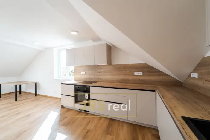 Pronájem bytu 4+kk, Přísnotice, 107 m2