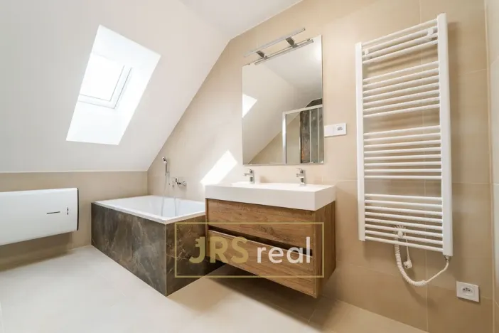 Pronájem bytu 4+kk, Přísnotice, 107 m2