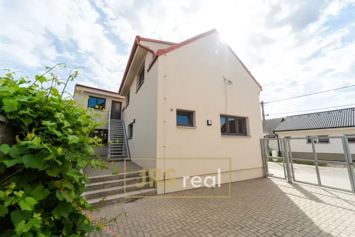 Pronájem bytu 4+kk, Přísnotice, 107 m2