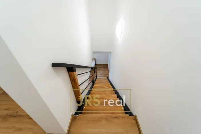 Pronájem bytu 3+kk, Přísnotice, 75 m2