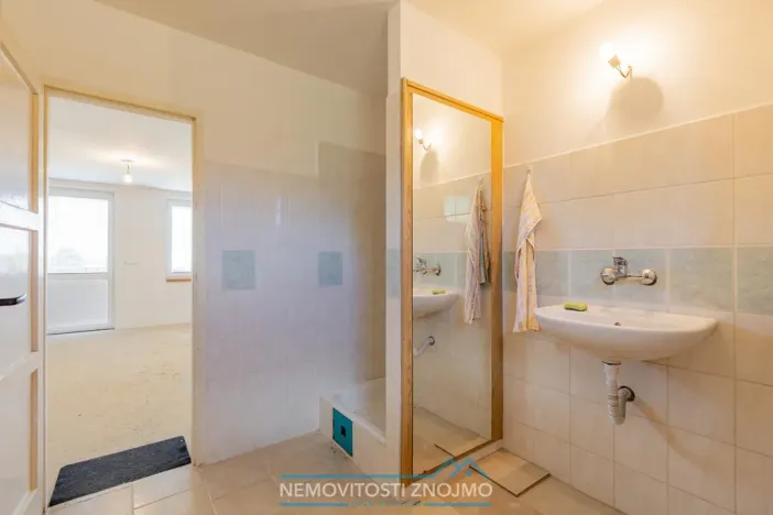 Prodej vinného sklepa, Pravice, 154 m2