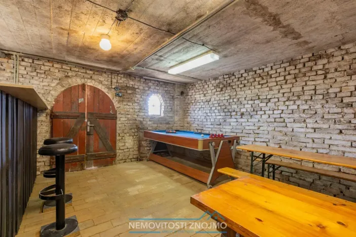 Prodej vinného sklepa, Pravice, 154 m2