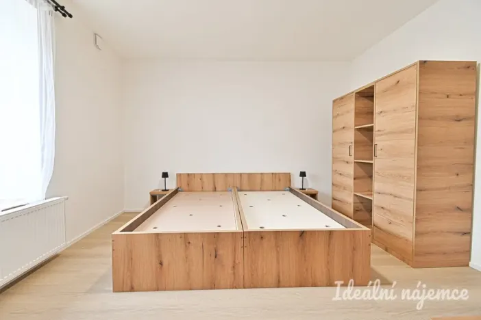Pronájem bytu 1+1, Brno, Bubeníčkova, 25 m2