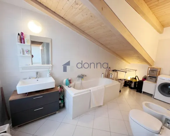 Pronájem bytu 4+kk, Praha, Drtinova, 99 m2