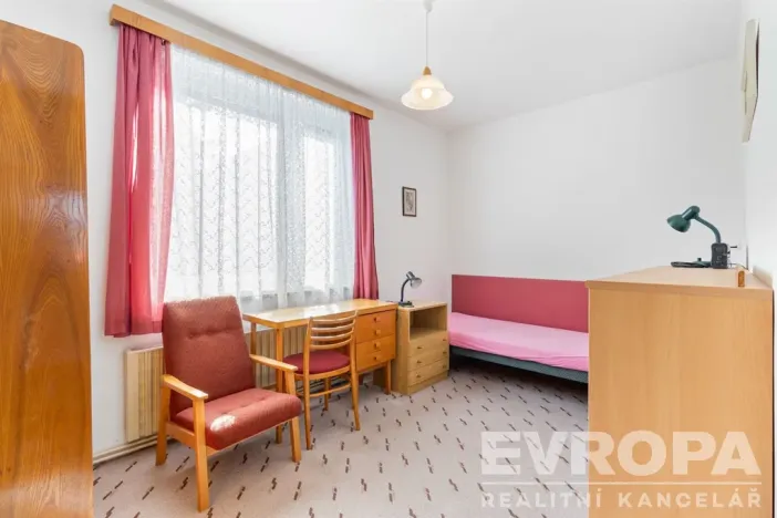 Pronájem rodinného domu, Praha - Krč, U krčského nádraží, 220 m2