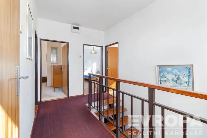Pronájem rodinného domu, Praha - Krč, U krčského nádraží, 220 m2
