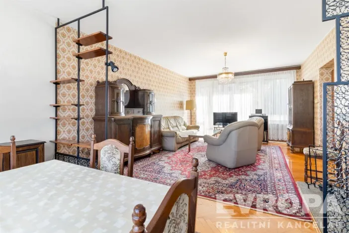 Pronájem rodinného domu, Praha - Krč, U krčského nádraží, 220 m2