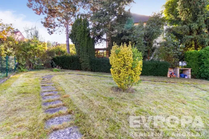 Pronájem rodinného domu, Praha - Krč, U krčského nádraží, 220 m2
