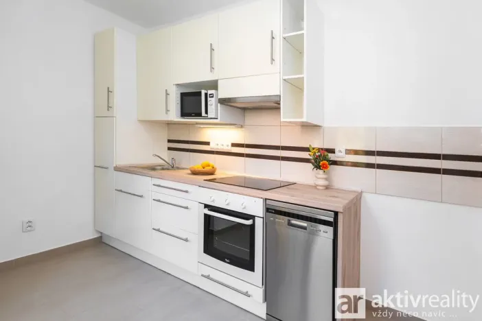 Pronájem bytu 2+1, Mělník, Matěje Kopeckého, 54 m2