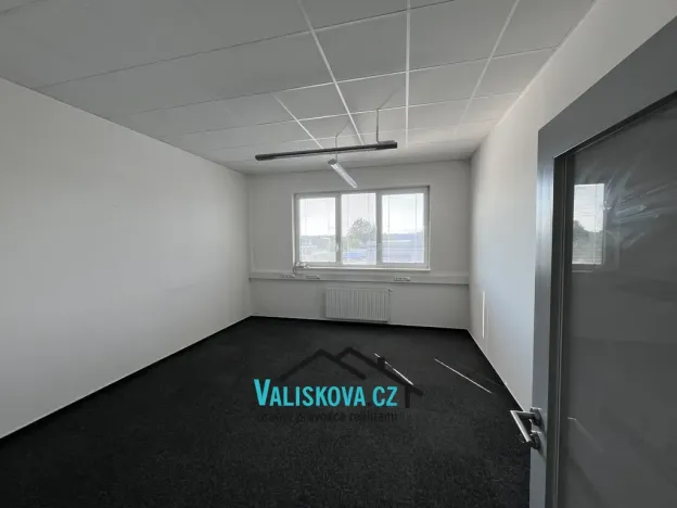 Pronájem kanceláře, Kroměříž, Jožky Silného, 150 m2