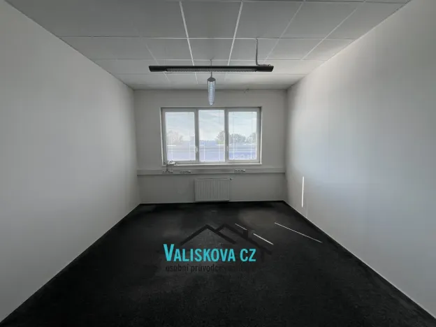 Pronájem kanceláře, Kroměříž, Jožky Silného, 150 m2