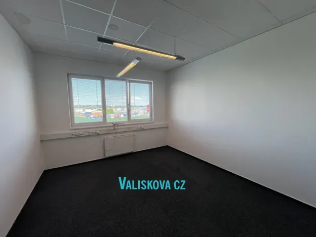 Pronájem kanceláře, Kroměříž, Jožky Silného, 150 m2