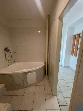 Pronájem bytu 2+1, Jirkov, Ervěnická, 51 m2