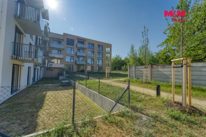 Pronájem bytu 1+kk, Plzeň - Skvrňany, Na Průhonu, 40 m2