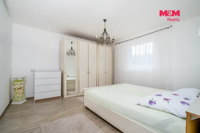 Prodej rodinného domu, Zlatá, 108 m2