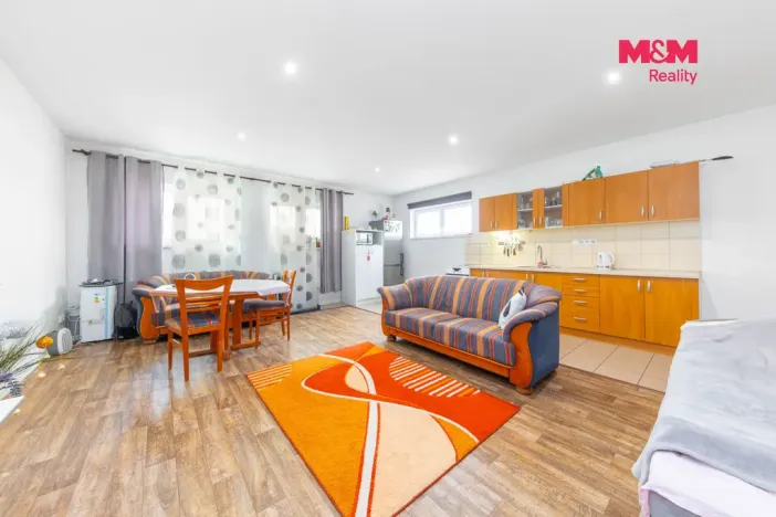 Prodej obchodního prostoru, Čebín, 649 m2