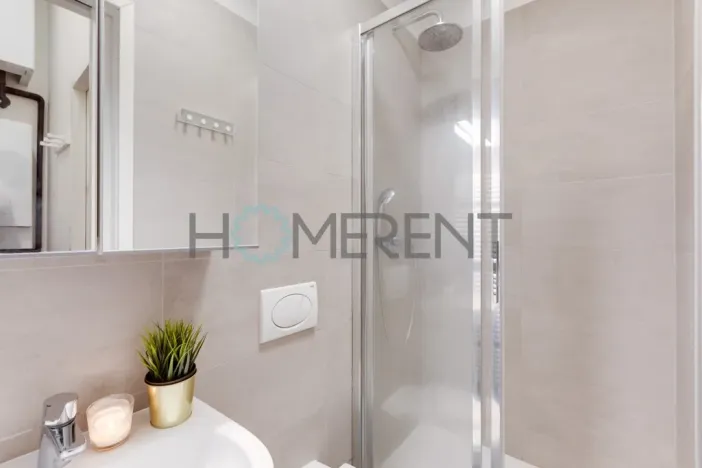 Pronájem bytu 1+kk, Praha - Bubeneč, Korunovační, 17 m2