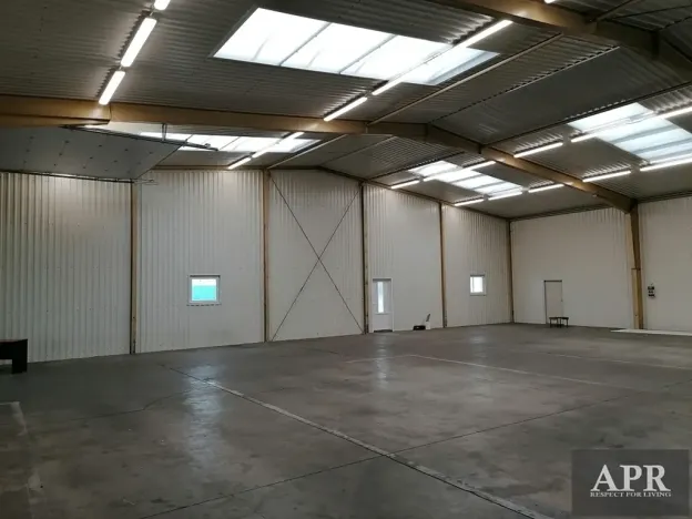 Pronájem skladu, Huštěnovice, 2242 m2