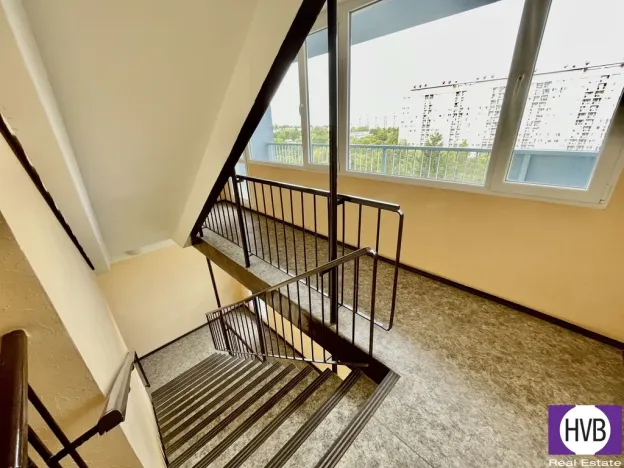 Prodej bytu 2+kk, Praha - Kobylisy, Taussigova, 45 m2