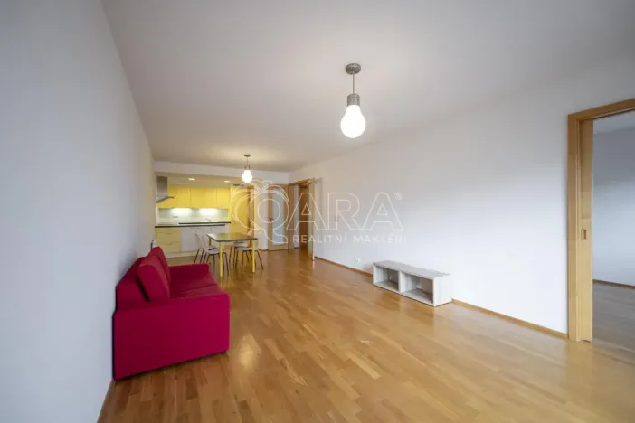 Pronájem bytu 2+kk, Praha - Košíře, Linhartova, 81 m2