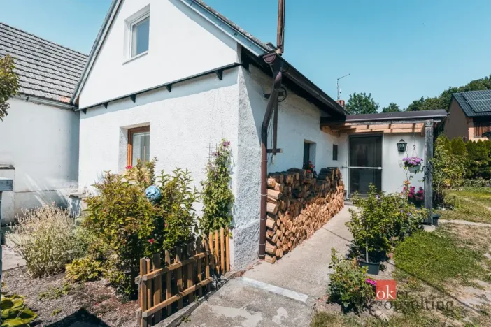 Prodej rodinného domu, Líšťany - Hunčice, 80 m2