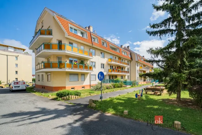 Prodej bytu 2+1, Praha - Suchdol, K Horoměřicům, 71 m2