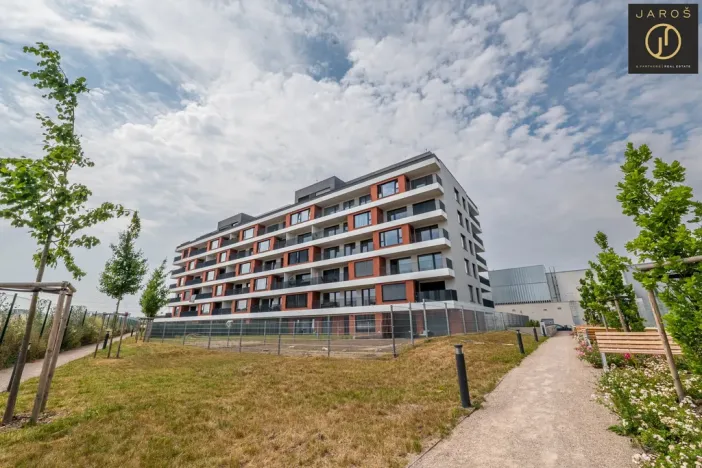 Pronájem bytu 3+kk, Praha - Letňany, Vyletalova, 76 m2