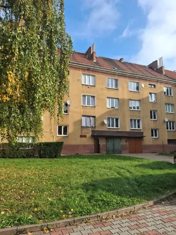 Pronájem bytu 2+1, Žatec, Boženy Němcové, 67 m2