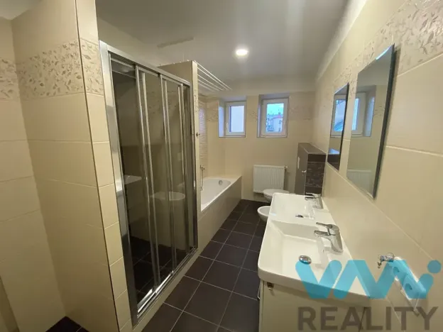 Pronájem bytu 3+kk, Opava, Olomoucká, 102 m2