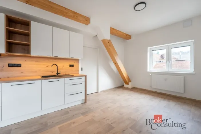 Pronájem bytu 2+kk, Rájec-Jestřebí - Rájec, Jurkova, 46 m2