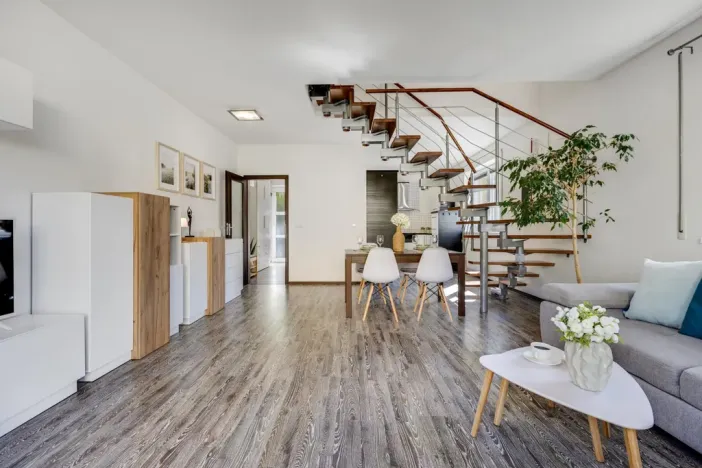 Prodej bytu 4+kk, Rudná, Jižní, 94 m2