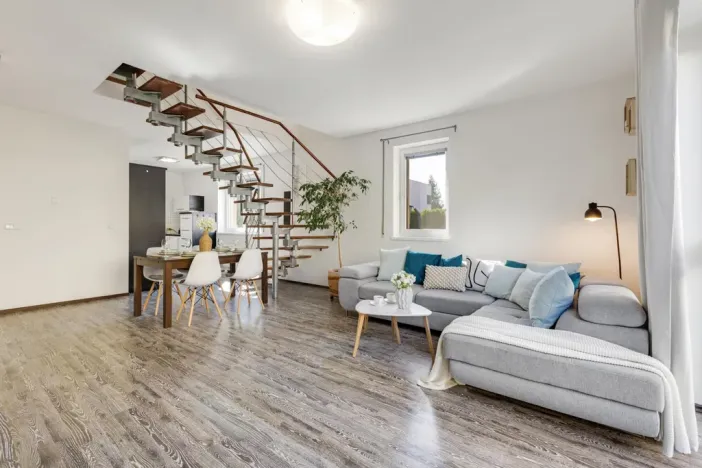 Prodej bytu 4+kk, Rudná, Jižní, 94 m2
