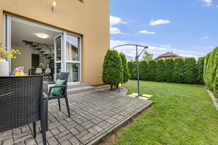Prodej bytu 4+kk, Rudná, Jižní, 94 m2
