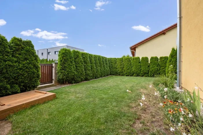 Prodej bytu 4+kk, Rudná, Jižní, 94 m2