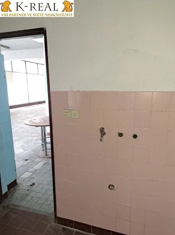 Pronájem skladu, Svatoslav, 420 m2