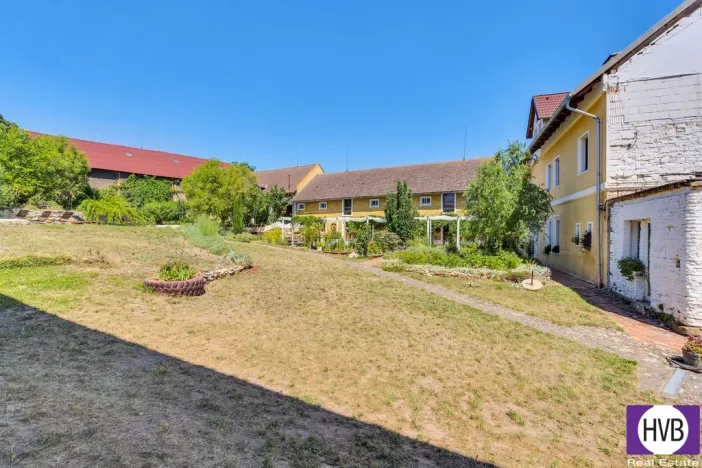 Prodej zemědělské usedlosti, Žižice - Luníkov, 1900 m2