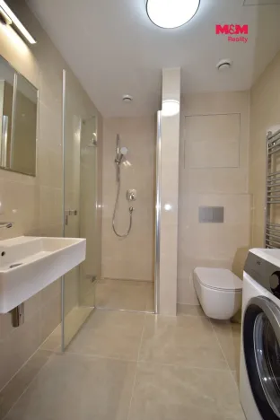 Pronájem bytu 1+kk, Praha - Hlubočepy, Kurandové, 36 m2