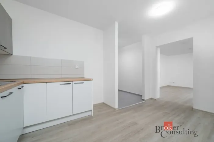 Pronájem bytu 1+1, Nový Bor, B. Egermanna, 37 m2