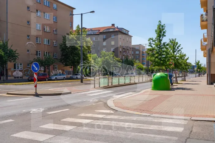 Prodej bytu 2+kk, Praha - Vršovice, Kišiněvská, 56 m2