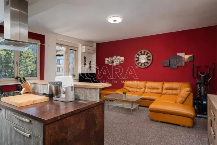 Prodej bytu 2+kk, Praha - Vršovice, Kišiněvská, 56 m2