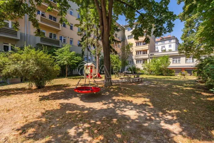 Prodej bytu 2+kk, Praha - Vršovice, Kišiněvská, 56 m2