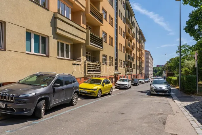 Prodej bytu 2+kk, Praha - Vršovice, Kišiněvská, 56 m2